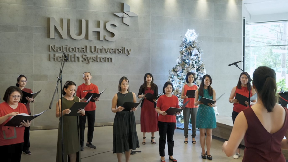 Christmas Carols by Voices of NUHS