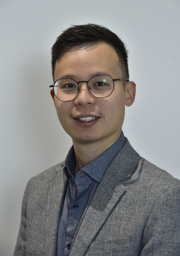 Photo of Dr Dennis Poon
