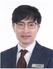 Photo of Dr Wang Yuwei