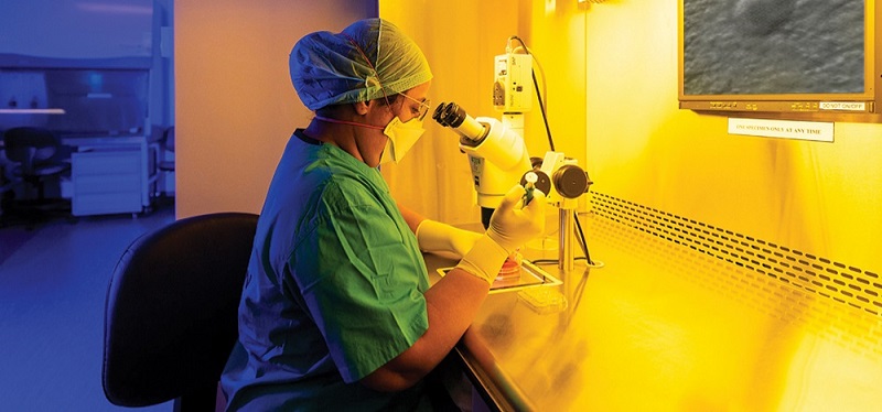 Embryologist