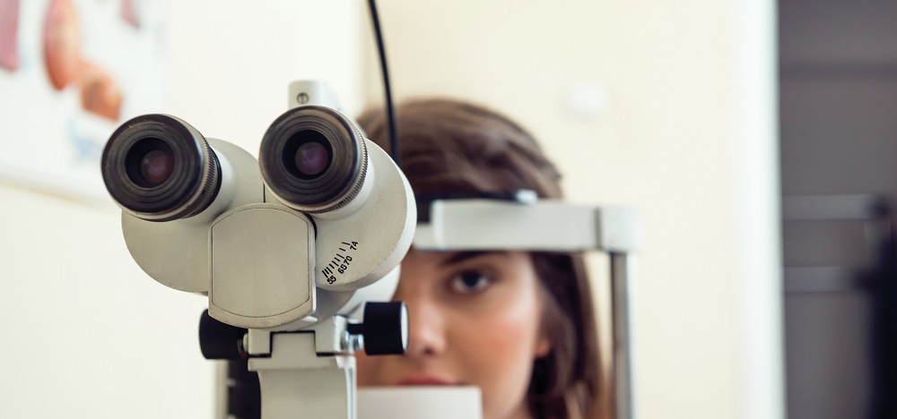 Optometrist
