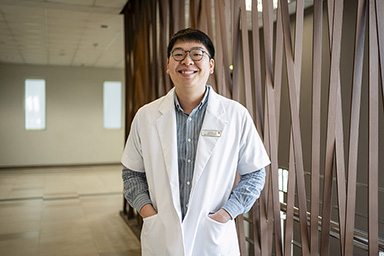 Medical Social Worker Samuel Tay